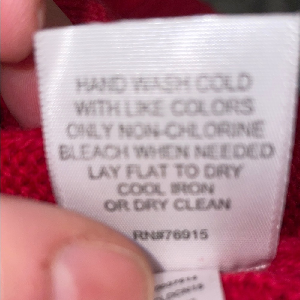 NWT 100% Wool Button Down Red Cardigan Sweater. Size Small. - Picture 9 of 11